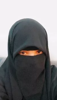 سمية المقرحي