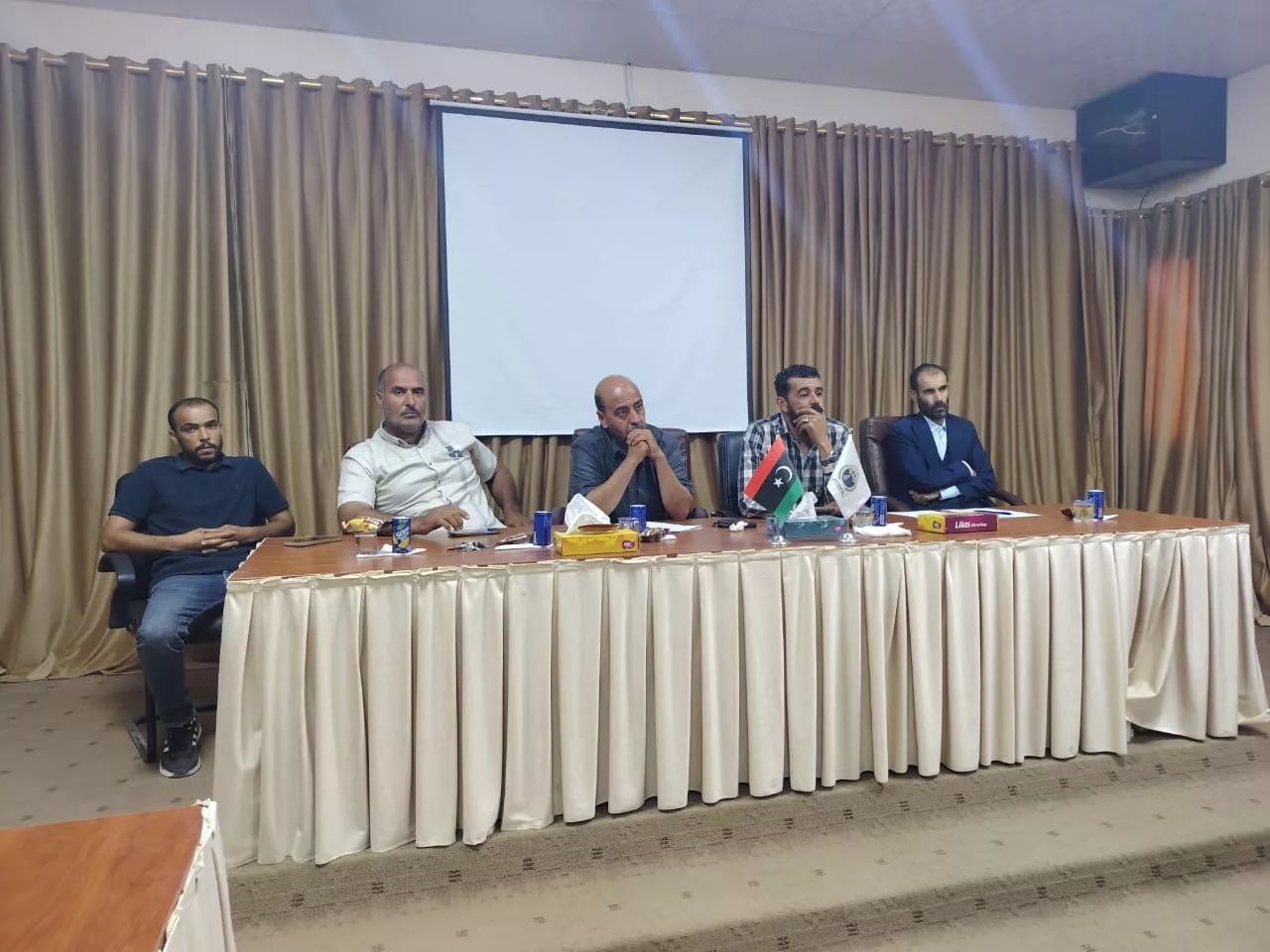 زيارة ميدانية إلى كلية المحاسبة الرجبان