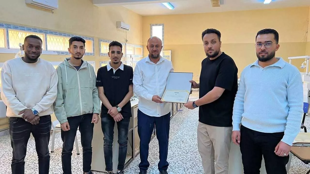صور متعلقة بكلية طب وجراحة الفم والأسنان بجامعة الزنتان