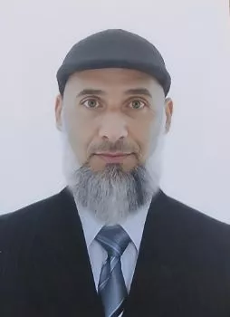 خليفة فنير