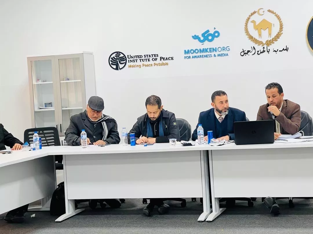 السيد وكيل الشؤون العلمية في اجتماع تنسيقي بكلية التربية تيجي استعداداً لزيارة لجنة مركز ضمان الجودة