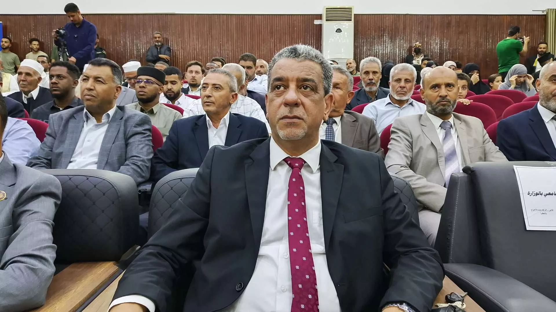 جامعة الزنتان تحتفي بالطلبة الأوائل على مستوى الجامعات الليبية للعام الجامعي 2025–2026م