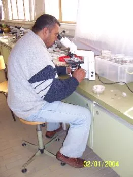 فرحات ابوزخار