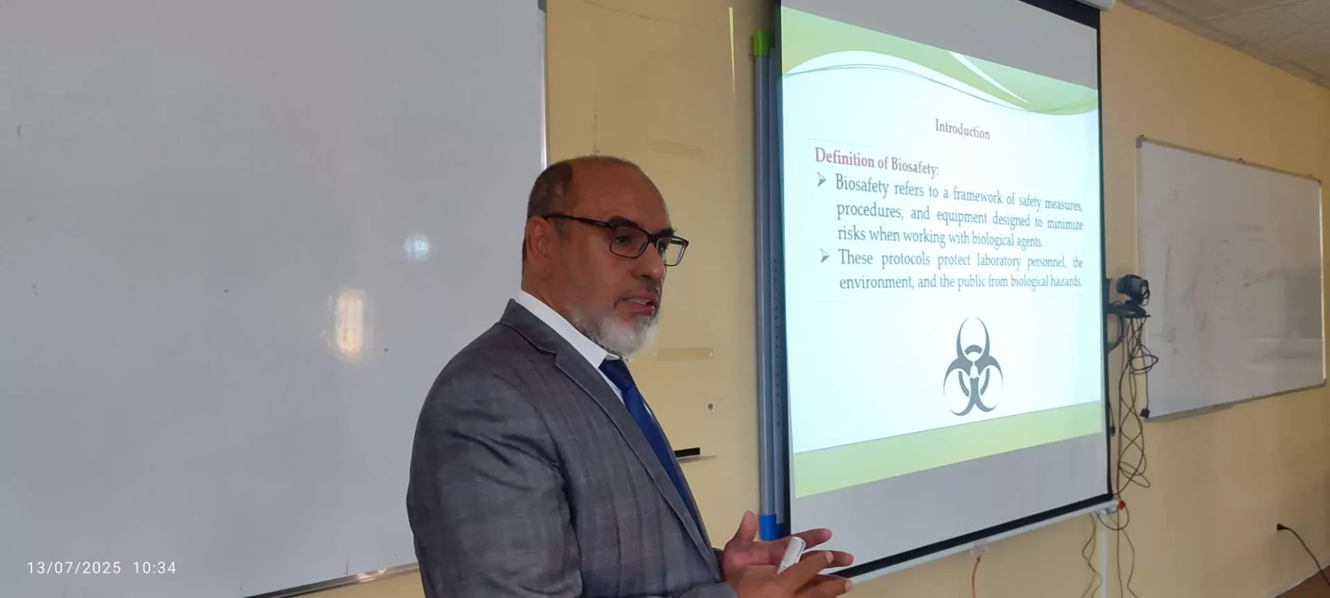 ورشة عمل علمية بكلية الطب البشري الزنتان